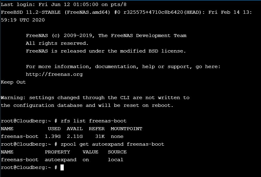 freenas-boot.JPG