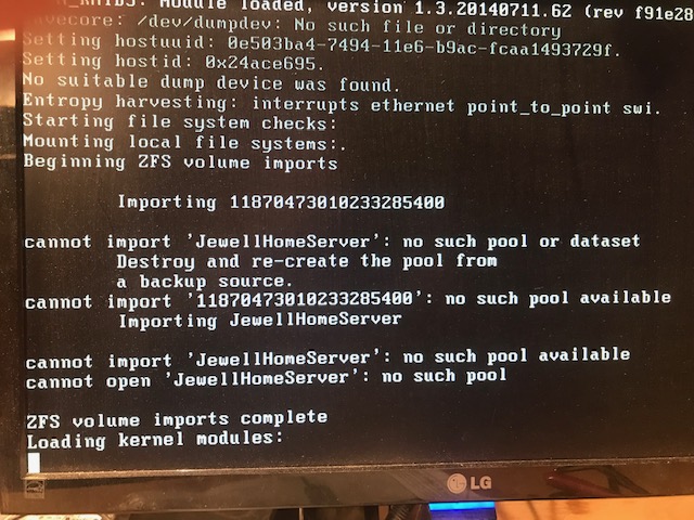FreeNAS Screen Capture.jpg