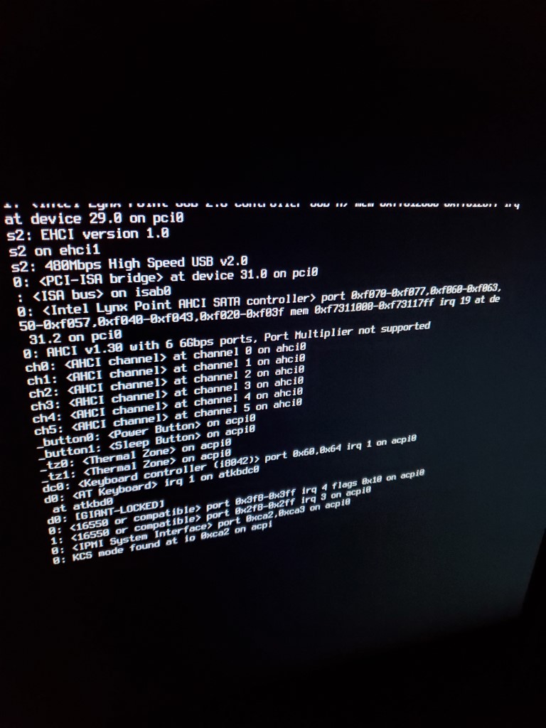 freenasstartup_withkeyboard.jpg
