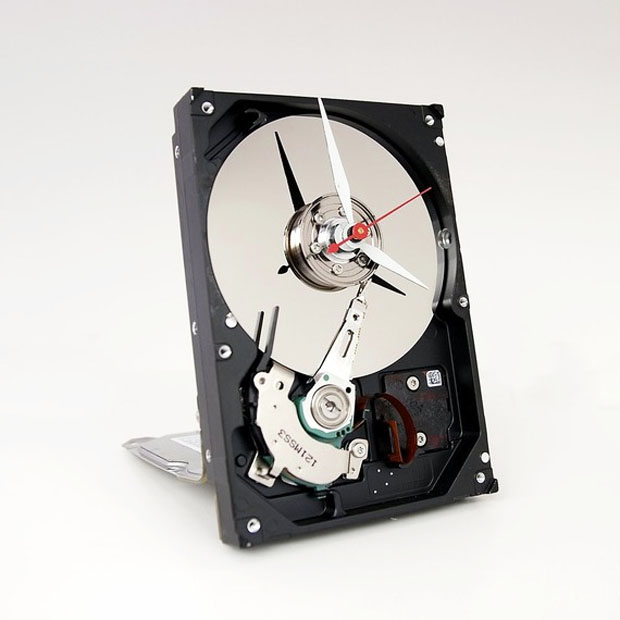 hard-drive-clock.jpg