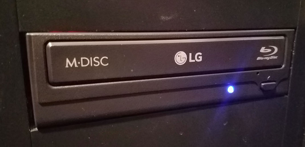 LGDriveInstalled.jpg