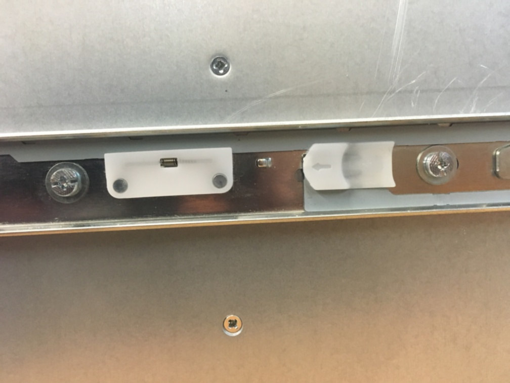 mounting screw hacking.JPG