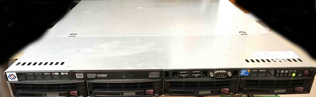 Supermicro_server.jpg