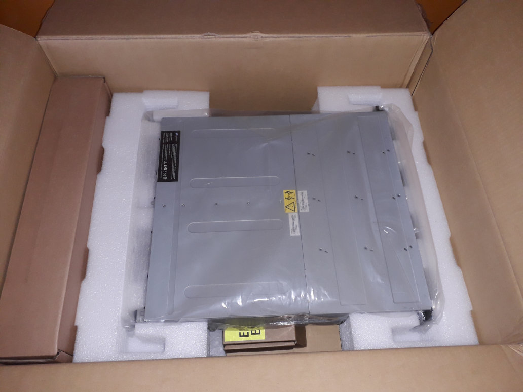 truenas_x20_03.jpg
