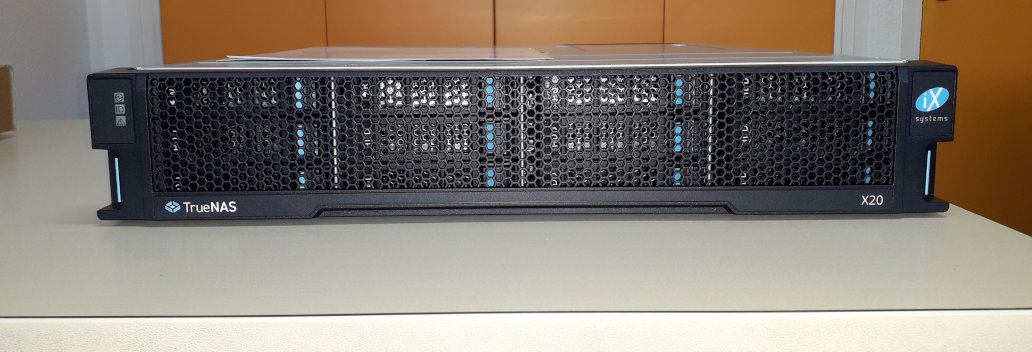 truenas_x20_07.jpg