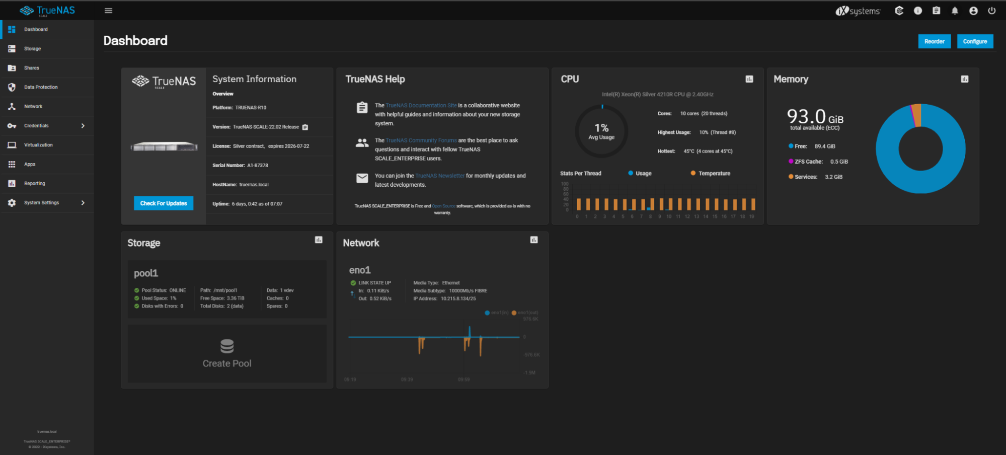 TrueNAS SCALE dashboard